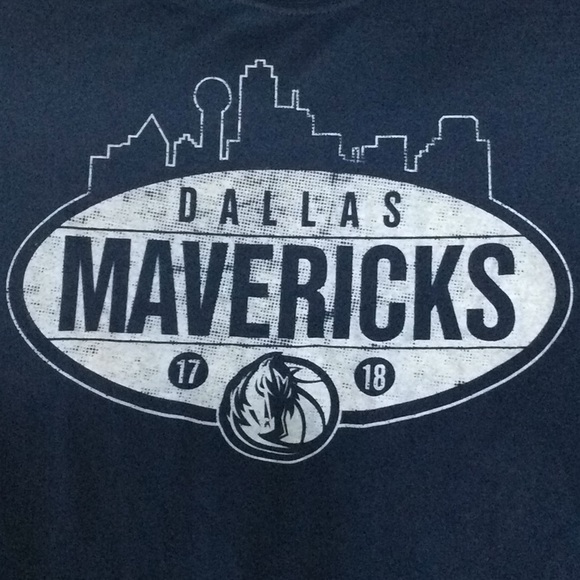 Dallas Mavericks Official tee shirt XL Navy blue.  M154 - Picture 2 of 4